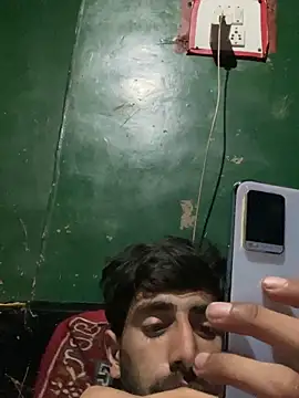 lyath3245 online show from 02/24/26, 06:28