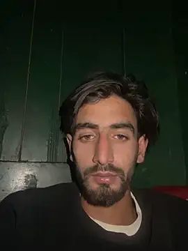 lyath3245 online show from 04/17/26, 02:31