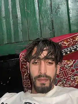 lyath3245 online show from 04/18/26, 06:39