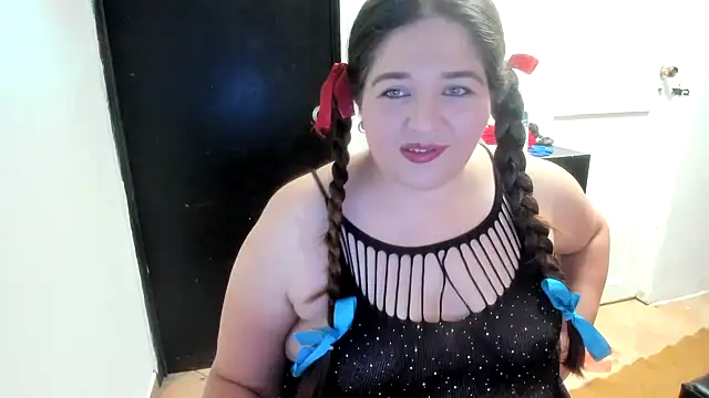 Snapshot of Daphne_girlsex chatting on 04/28/26, 04:23 Daphne girlsex online show from 04/28/26, 04:23