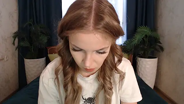 HitGyrl online show from 03/31/26, 08:48