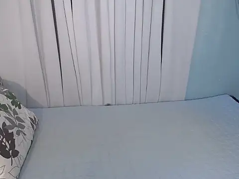 Snapshot of Fuckboii_intown chatting on 11/19/25, 05:51 Fuckboii intown online show from 11/19/25, 05:51