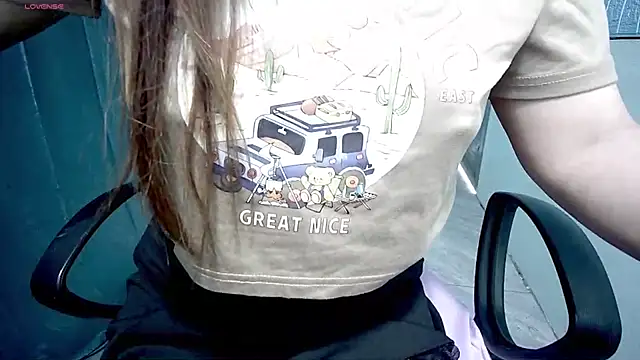  Sara 768 online show from 11/26/25, 04:24