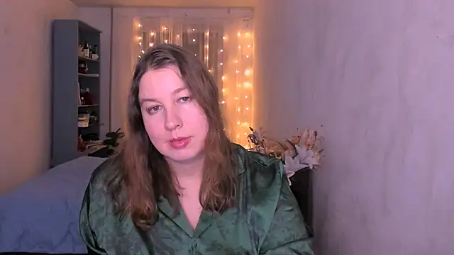 Snapshot of NancySanders chatting on 12/14/25, 07:51 NancySanders online show from 12/14/25, 07:51