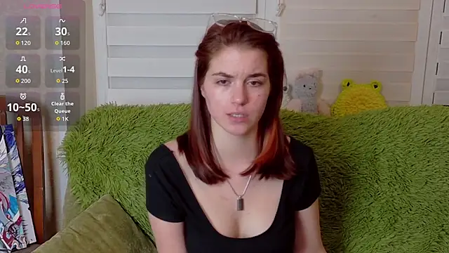 Snapshot of ElzaBlis chatting on 10/15/25, 05:13 ElzaBlis online show from 10/15/25, 05:13