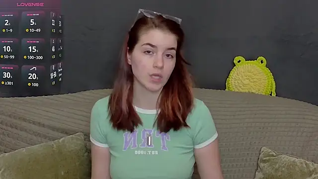 ElzaBlis online show from 11/08/25, 04:07