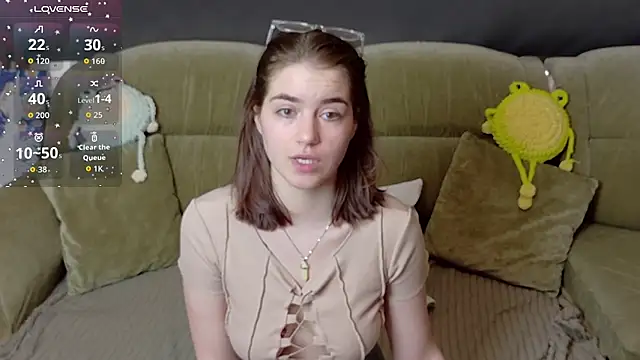 ElzaBlis online show from 04/13/26, 01:16