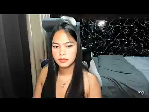 Snapshot of Xena_11 chatting on 07/23/26, 12:58 Xena 11 online show from 07/23/26, 12:58