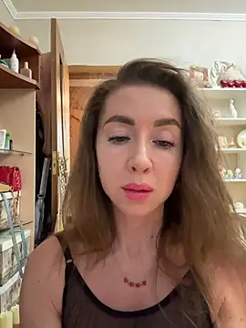 Snapshot of MarinaDiva11_74 chatting on 02/27/26, 08:42 MarinaDiva11 74 online show from 02/27/26, 08:42