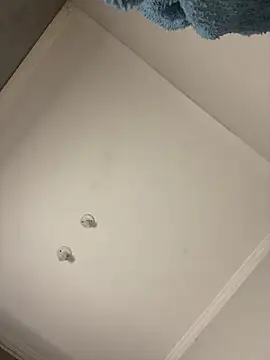 Snapshot of jhennyfer chatting on 02/21/26, 04:35 jhennyfer online show from 02/21/26, 04:35