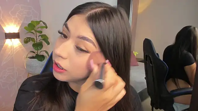 anagil  online show from 04/05/26, 08:28