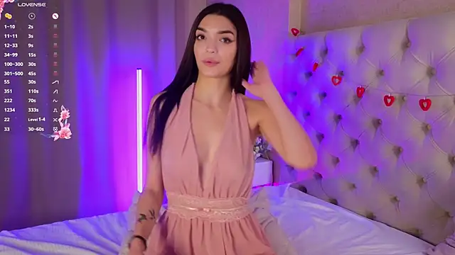 MarciaMarshall online show from 10/13/25, 08:31