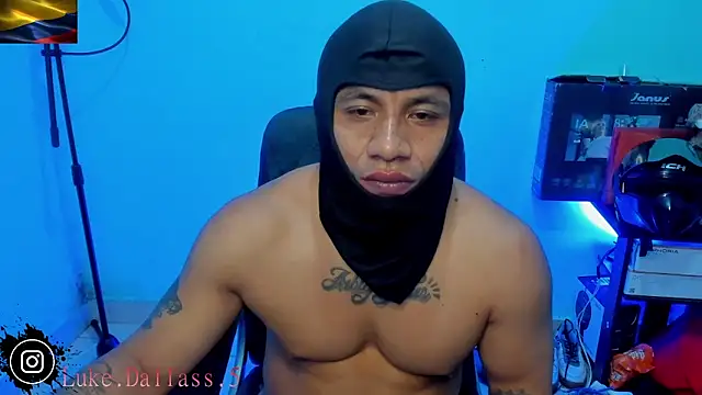 Snapshot of zeus_7777 chatting on 05/05/26, 08:22 zeus 7777 online show from 05/05/26, 08:22
