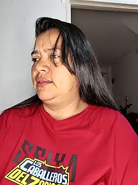 NARNYALABELLA online show from 04/16/26, 11:00