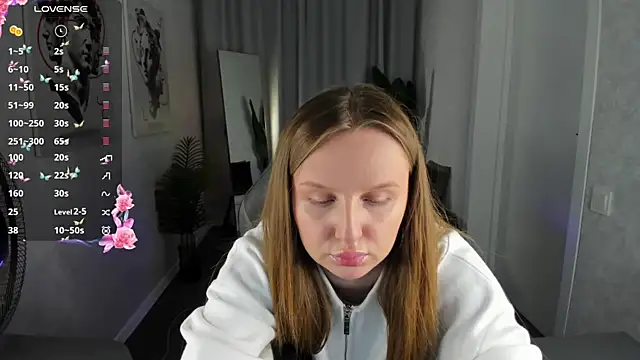 Rina Panic online show from 03/11/26, 01:00