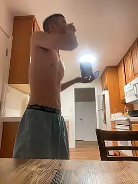 mading7 online show from 02/12/26, 03:01