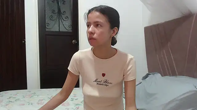 nathaly jones  online show from 02/01/26, 12:15