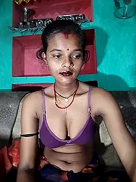 Snapshot of Maya_bhoji chatting on 10/15/25, 12:00 Maya bhoji online show from 10/15/25, 12:00