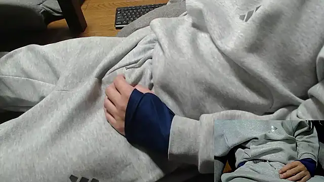 Yasu2000 online show from 11/23/25, 02:00