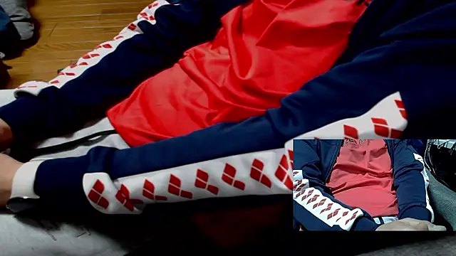 Yasu2000 online show from 03/26/26, 05:35