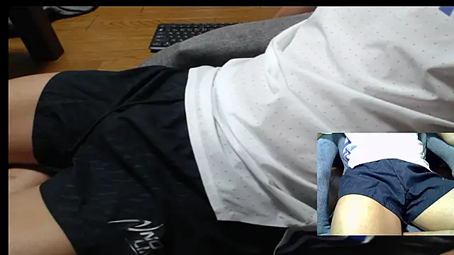 Yasu2000 online show from 07/19/26, 12:03