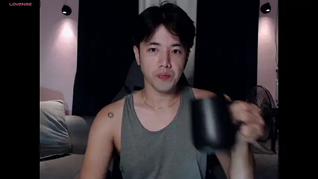 Snapshot of Addictiveboi chatting on 11/08/25, 11:36 Addictiveboi online show from 11/08/25, 11:36