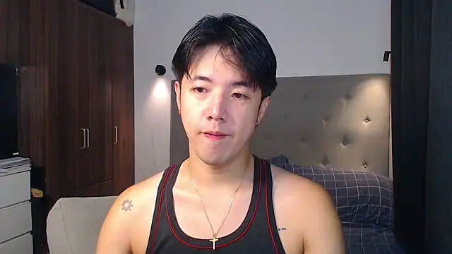 Snapshot of Addictiveboi chatting on 11/10/25, 03:27 Addictiveboi online show from 11/10/25, 03:27