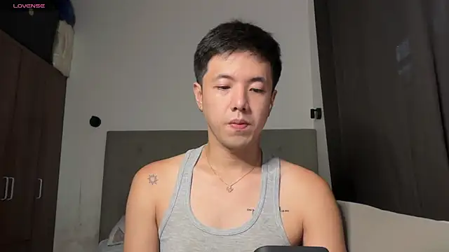 Snapshot of Addictiveboi chatting on 06/01/26, 04:58 Addictiveboi online show from 06/01/26, 04:58