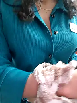 Snapshot of Kittu-rani66 chatting on 12/03/25, 10:35 Kittu-rani66 online show from 12/03/25, 10:35