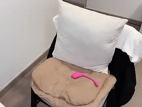 BestBerry online show from 11/27/25, 01:13