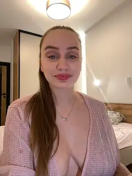 Maribelle Vinnie online show from 02/17/26, 06:03