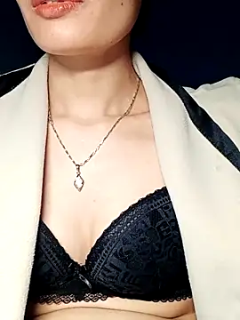 Hinna x online show from 12/01/25, 02:16