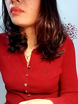 Hinna x online show from 02/17/26, 09:32