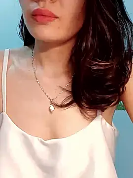 Snapshot of Hinna_x chatting on 04/23/26, 02:30 Hinna x online show from 04/23/26, 02:30