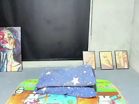 Colette Thompson online show from 02/10/26, 02:10