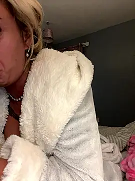 EllieMaeBaby online show from 01/15/26, 12:59