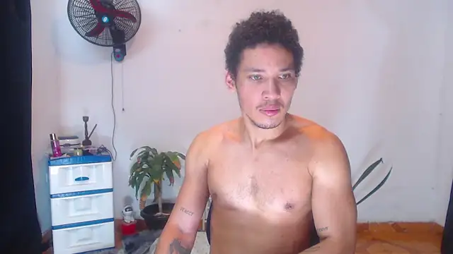 RuiMaddoox online show from 11/15/25, 03:30