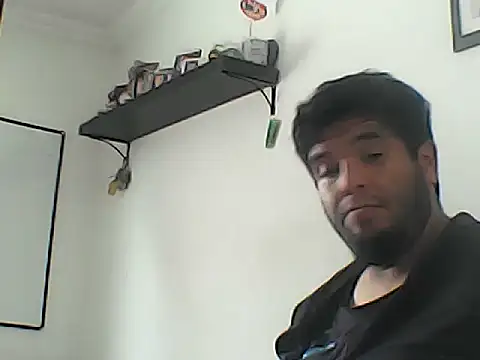 Snapshot of Rolo-Sumiso chatting on 10/27/25, 04:33 Rolo-Sumiso online show from 10/27/25, 04:33