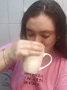 Anaa Rose online show from 10/17/25, 09:39