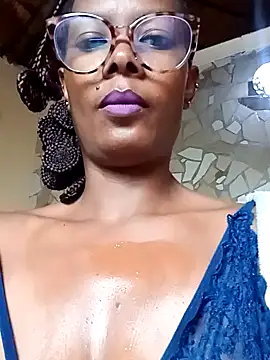 Snapshot of Pretty_miss_devilxxx35 chatting on 03/06/26, 11:17 Pretty miss devilxxx35 online show from 03/06/26, 11:17