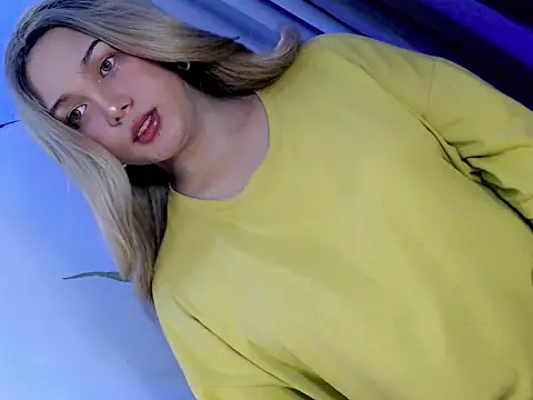 Sweet angelinax online show from 04/04/26, 10:46