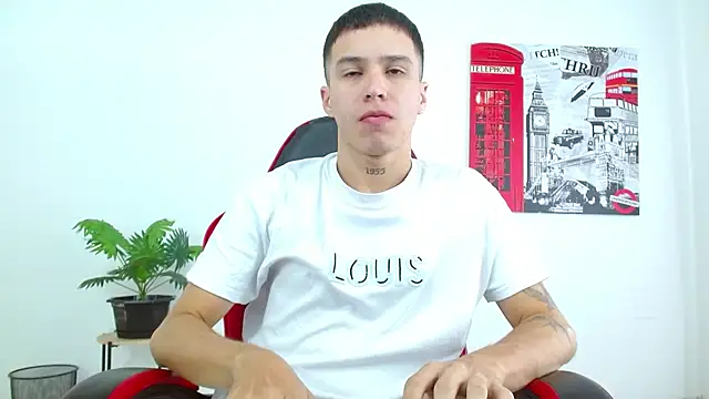 Cumandres18 online show from 11/11/25, 02:17