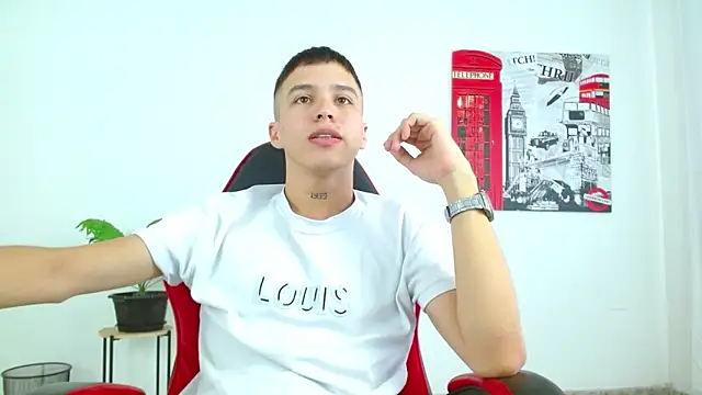 Cumandres18 online show from 11/18/25, 02:43