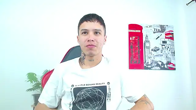 Cumandres18 online show from 12/18/25, 03:29