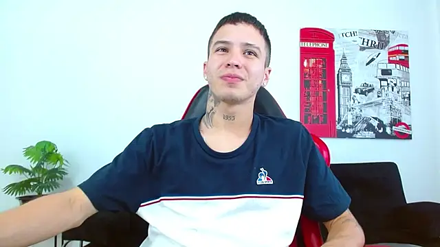 Cumandres18 online show from 06/20/26, 03:59