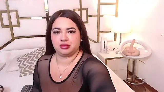 AnniieCarther online show from 11/18/25, 12:20