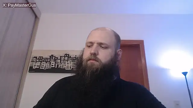 Snapshot of PayMasterGus chatting on 11/13/25, 12:42 PayMasterGus online show from 11/13/25, 12:42