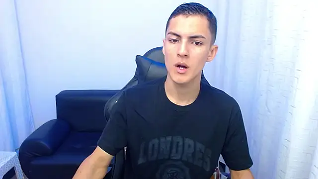 Matiius18 online show from 02/04/26, 01:50