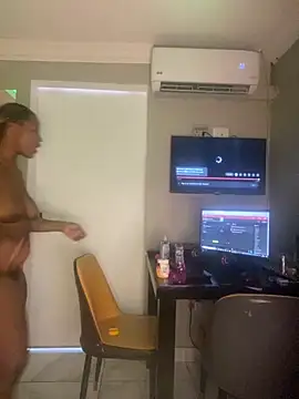 BQueen223 online show from 10/30/25, 03:41