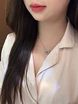 Snapshot of Nana_kute20 chatting on 09/18/25, 04:03 Nana kute20 online show from 09/18/25, 04:03